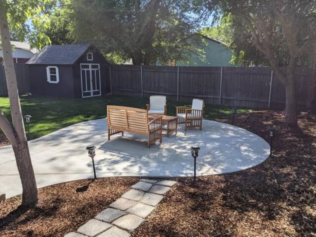 Little Blue Bungalow On Boise'S Bench, Pet Friendly, Fully Fenced Yard With Doggie Door! 2 Miles From Bsu, 5 Minutes From Downtown Boise, Desk And Workstation For Remote Workers, 2 Tv'S Large Walk-In Closet, Good For Mid-Term Stays エクステリア 写真