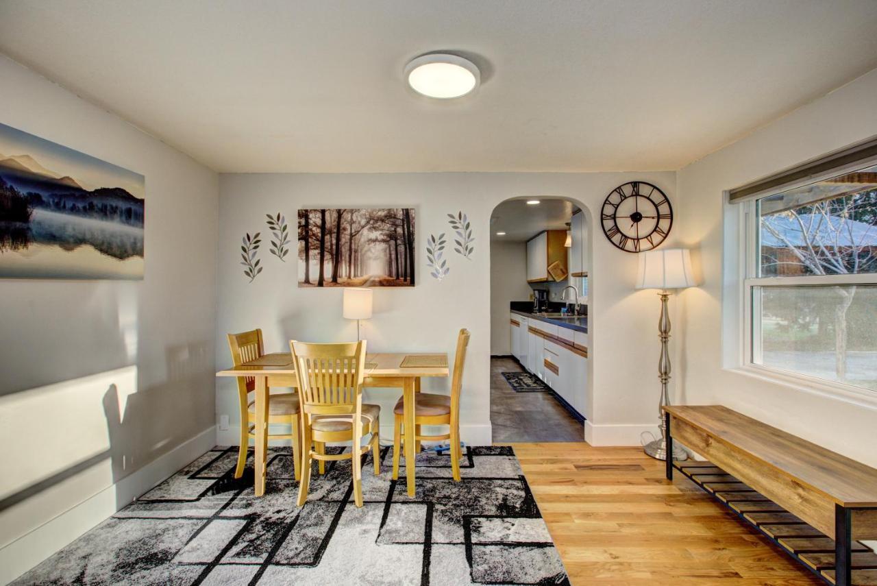 Little Blue Bungalow On Boise'S Bench, Pet Friendly, Fully Fenced Yard With Doggie Door! 2 Miles From Bsu, 5 Minutes From Downtown Boise, Desk And Workstation For Remote Workers, 2 Tv'S Large Walk-In Closet, Good For Mid-Term Stays エクステリア 写真